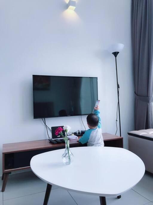W3Warmstay@Goldenhills/3Rpenthouse/Wifi/Pasarmalam/2Carpark Бринчанг Екстериор снимка